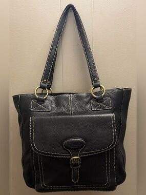 chaps small black tote travel bag Tupelo & tiny organizer Top zipper opening Chaps Traveler Wristlet Mini Bag